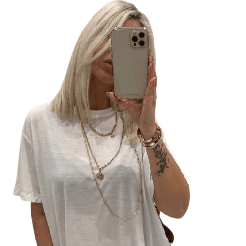 Ön Düz Beyaz- Arka Uzun Otantik Desen T-shirt