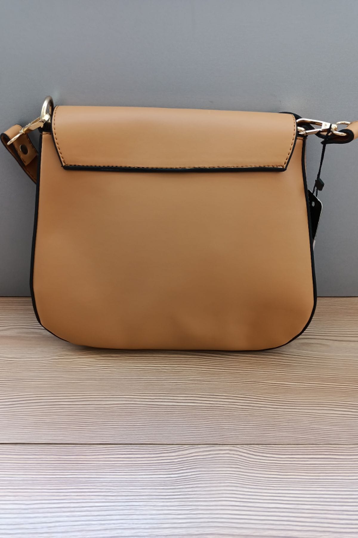 Alternative view of Bayan Çanta-CAMEL